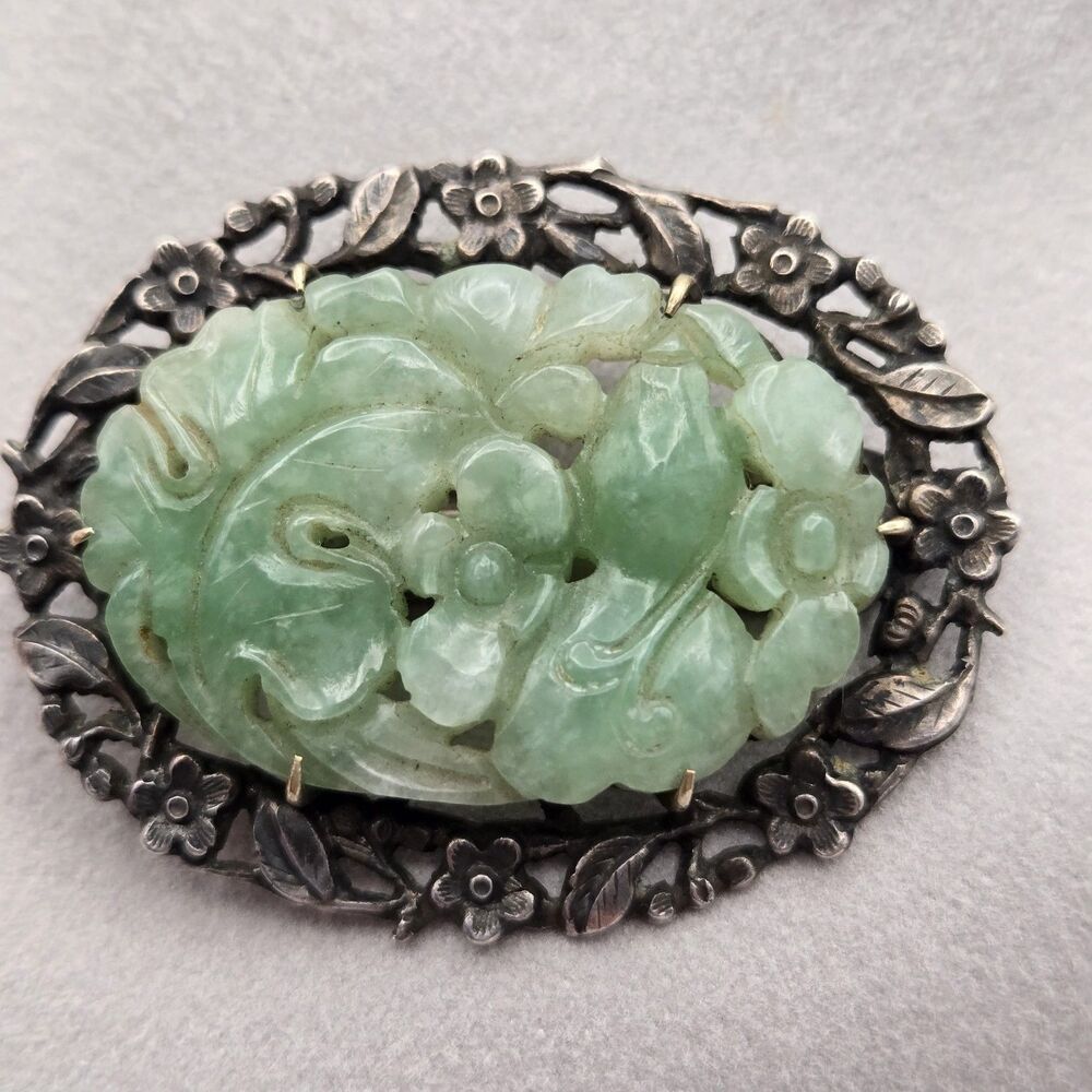Vintage Chinese Export Carved Jade Floral Silver Oval Dress Clip